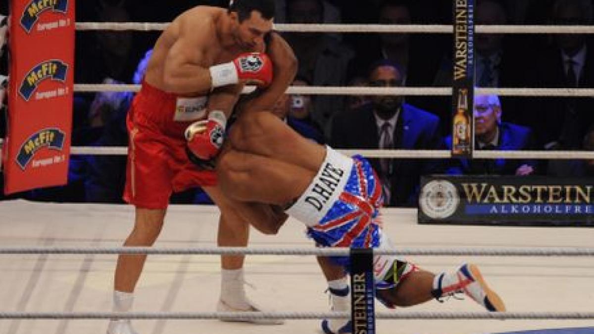 Vladimir Klitschko, campion mondial la categoria grea după ce l-a învins pe Haye