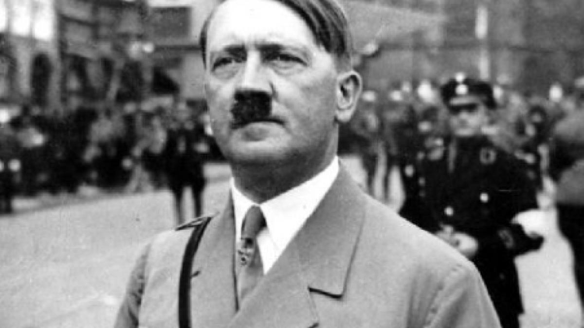  Titlul de cetăţean de onoare al lui Hitler, retras de către conducerea oraşul său natal