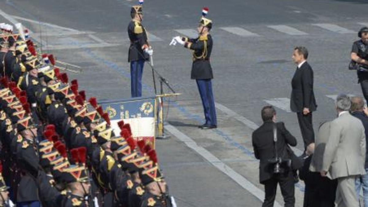 14 iulie, Ziua Naţională a Franţei. Vezi imagini de la parada militară din Paris