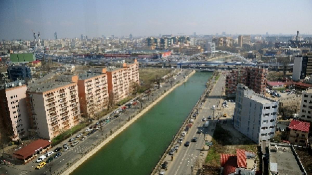 Vineri a fost ultima zi pentru asigurările obligatorii de locuinţe. Vezi ce amenzi se aplică