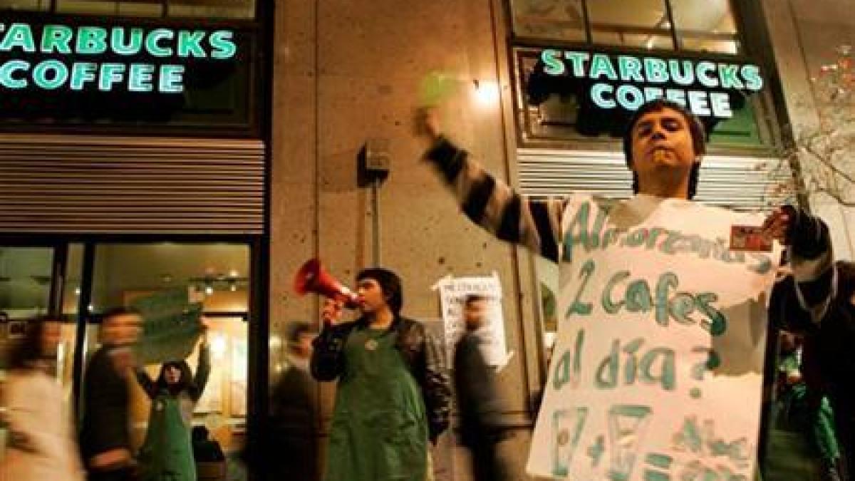 Grevă la o cafenea Starbucks din Chile. Angajaţii vor salarii mai mari