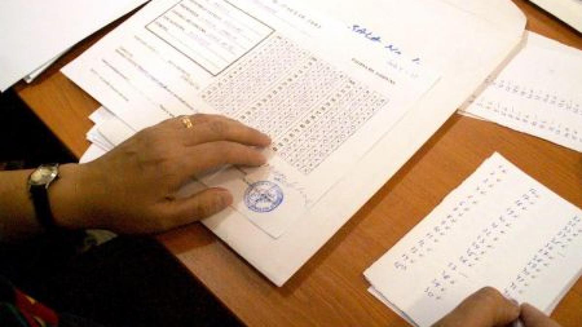 Dezastru la examenul de titularizare. Numai 30% dintre candidaţi au luat notă de trecere