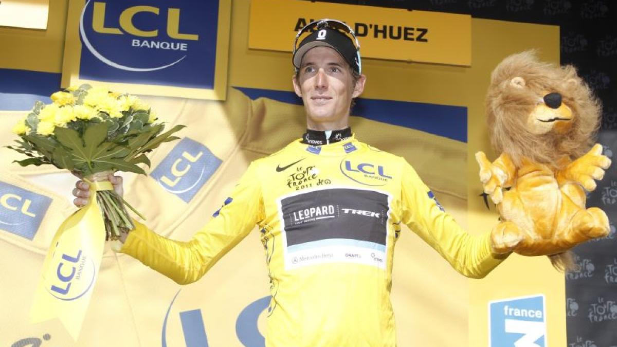 Andy Schleck preia tricoul galben cu două etape înainte de finalul Turului Franţei