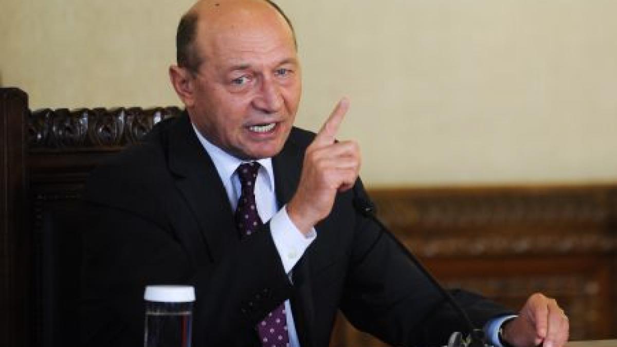 Băsescu critică faptul că la MAI nu s-a făcut restructurare. Reformarea, responsabilitate politică