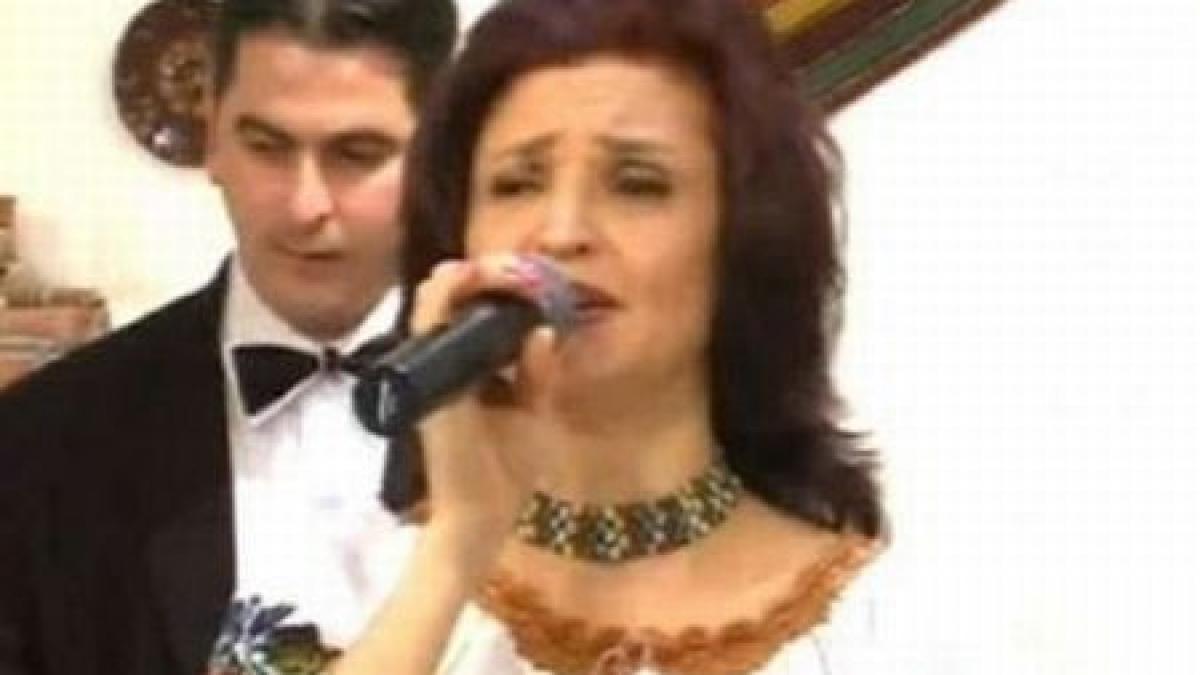 Cântăreaţa de muzică populară Viorica Ciotoi, găsită moartă în casa ei din Botoşani