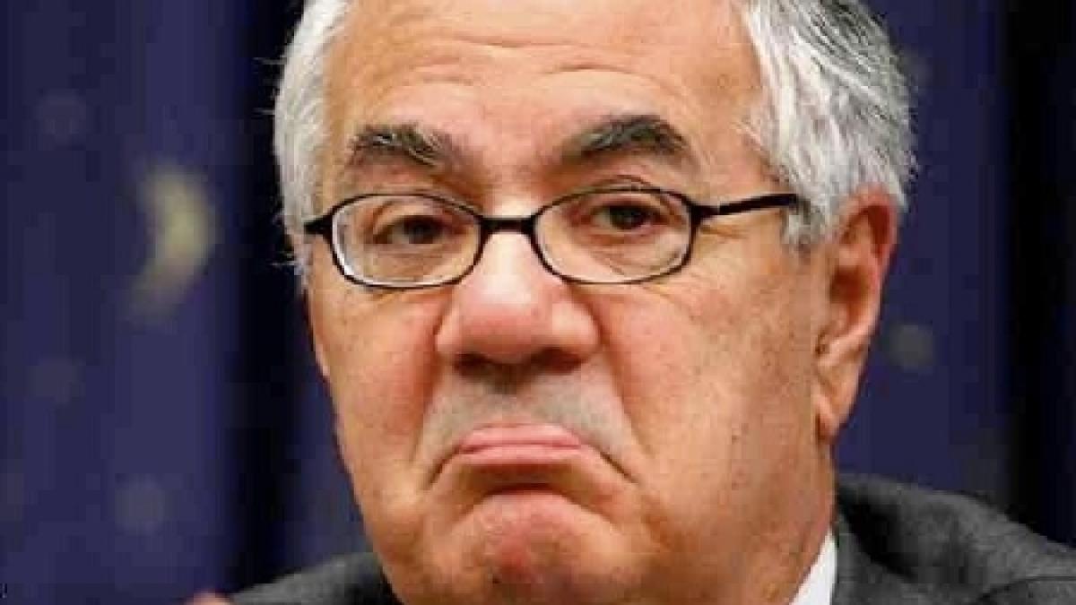 Politicianul Barney Frank trage un vânt în direct la TV 