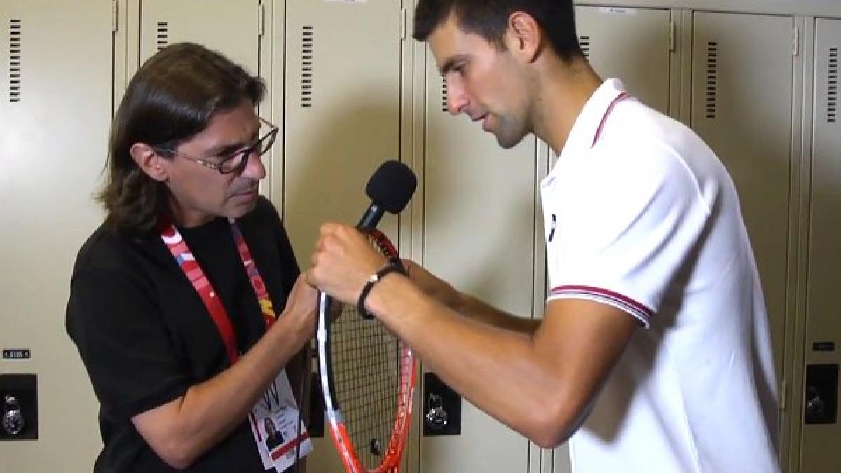 Farsă făcută de Novak Djokovic: A lovit un reporter în zona sensibilă