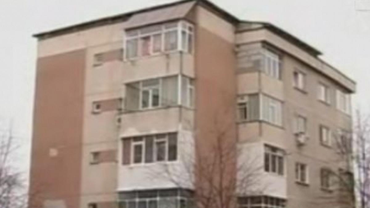 Bucureşti. O sută de persoane, evacuate dintr-un bloc în care locuiau abuziv