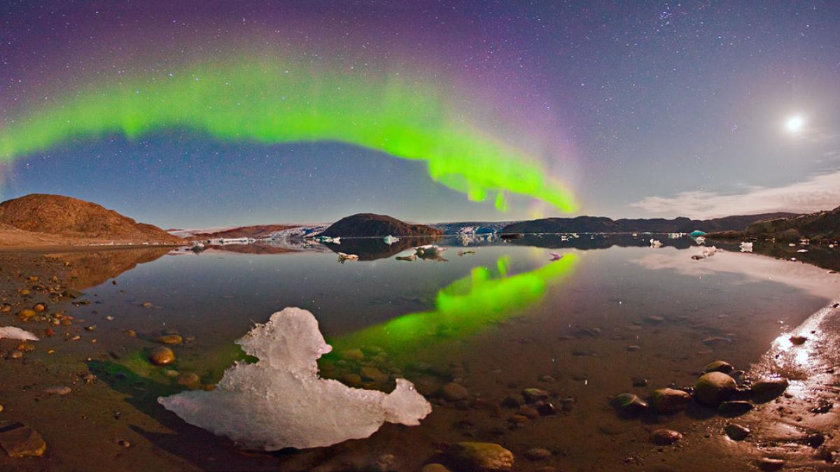 Auroră boreală în Groenlanda: Jupiter şi Carul Mare, vizibile într-o imagine uluitoare