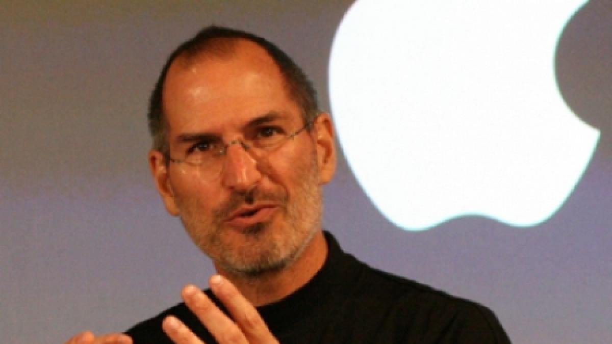 Steve Jobs şi-a dat demisia de la Apple 