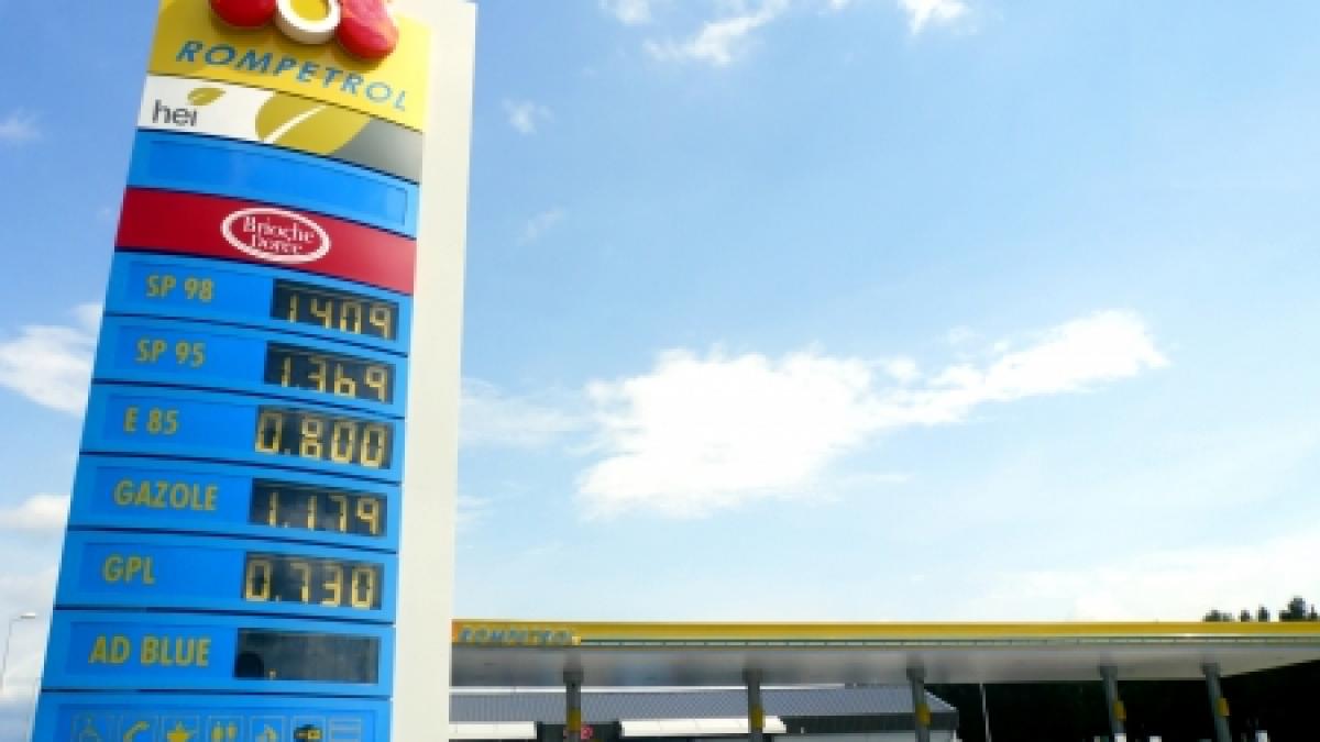 Rompetrol majorează preţul carburanţilor. Vezi cu cât