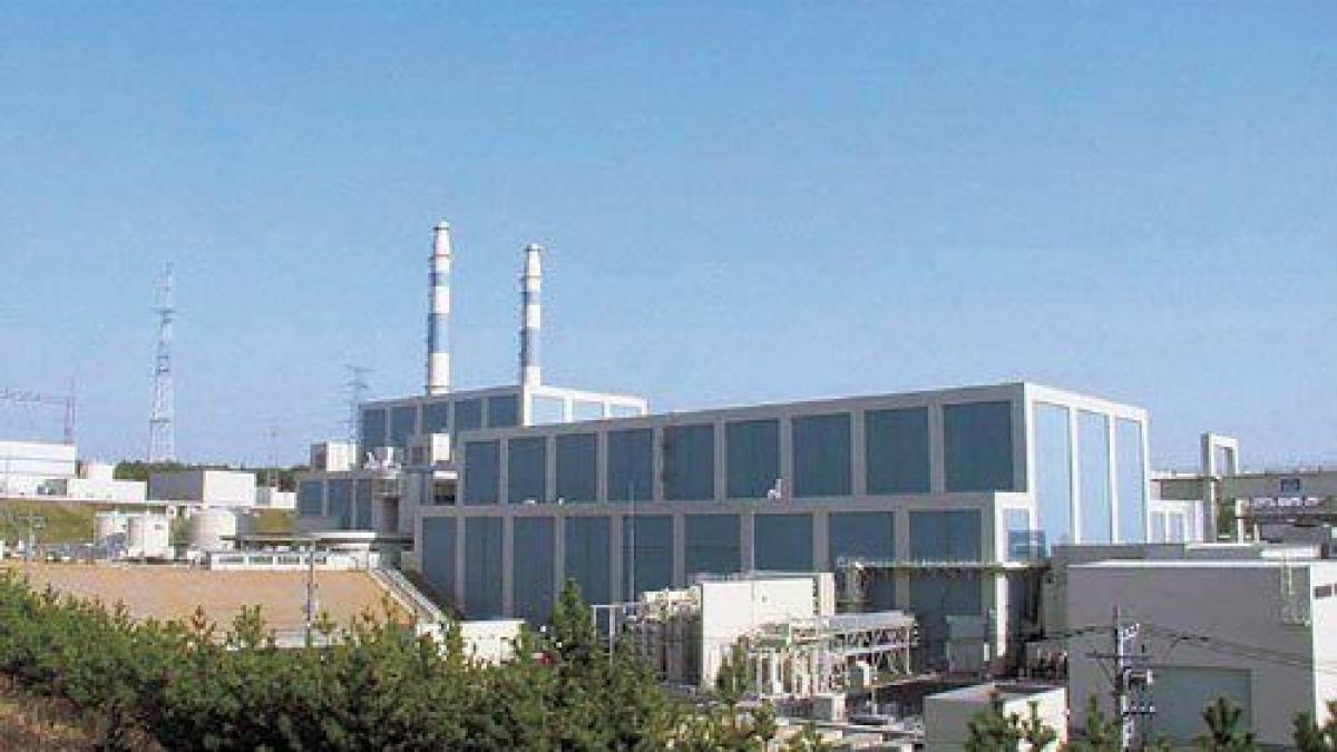 Prima centrală nucleară iraniană a fost conectată la reţeaua electrică naţională