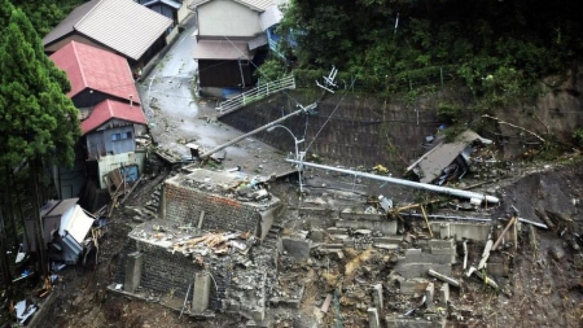 Taifunul Talas face ravagii în Japonia: 17 persoane au murit şi 43 sunt date dispărute