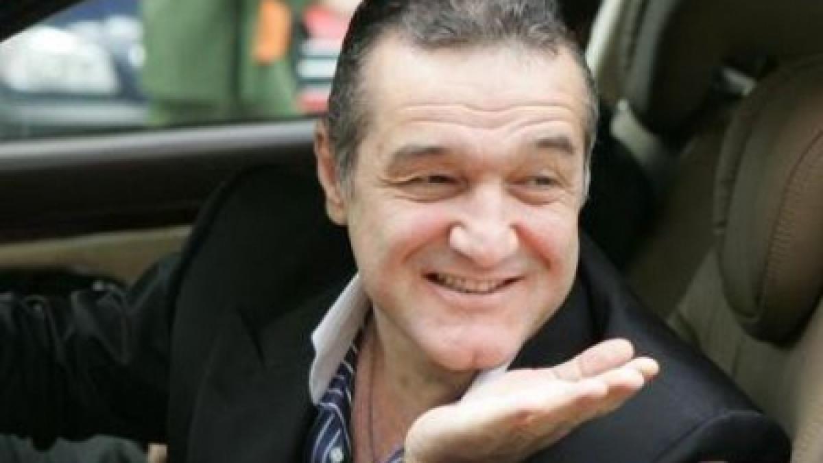 Becali: Îi plătesc amenda lui Marcel Pavel, dar să îi fie triplată că nu a cântat despre Traian