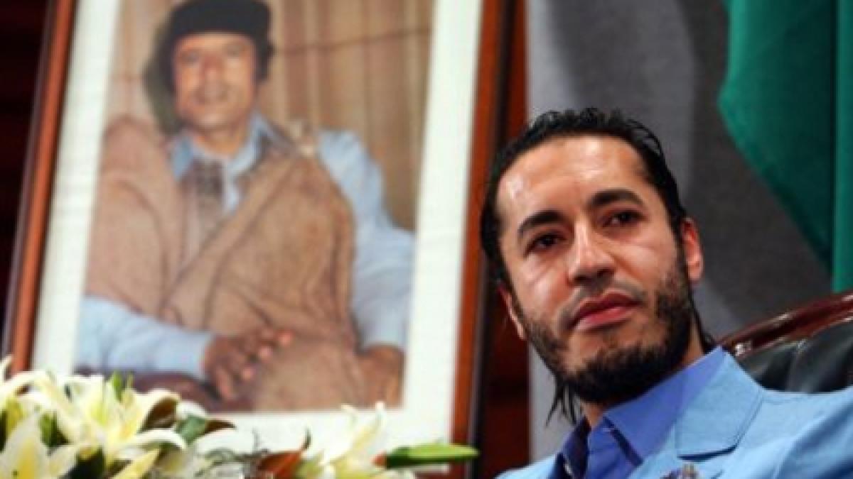 Mai mulţi apropiaţi ai lui Gaddafi şi fiul său, Saadi, interceptaţi în Niger