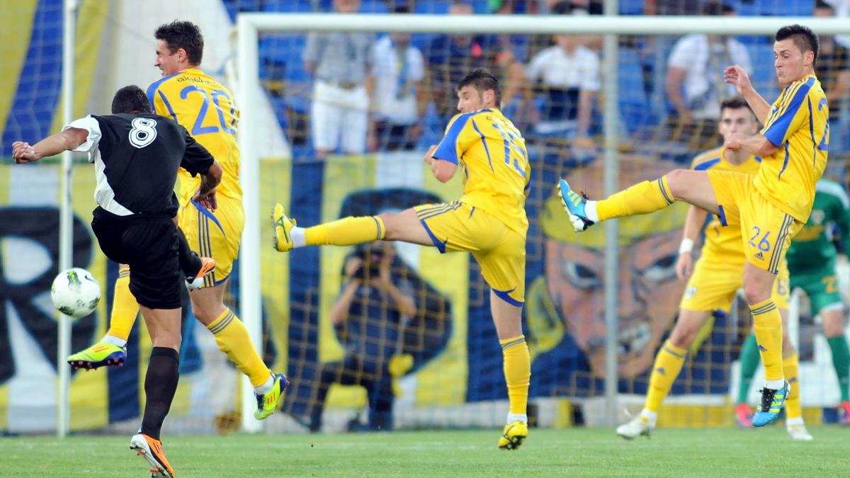 Petrolul - Ceahlăul 0-1: Nemţenii câştigă în inferioritate numerică