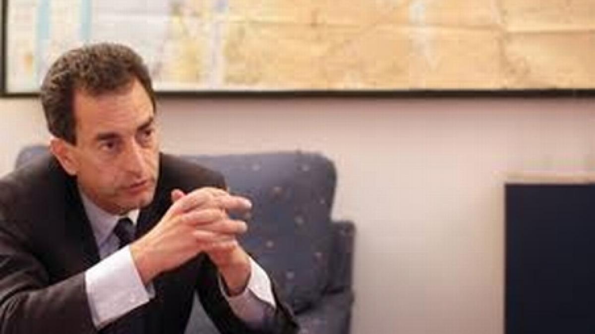 Ambasadorul Franţei, atacat cu ouă şi pietre la Damasc