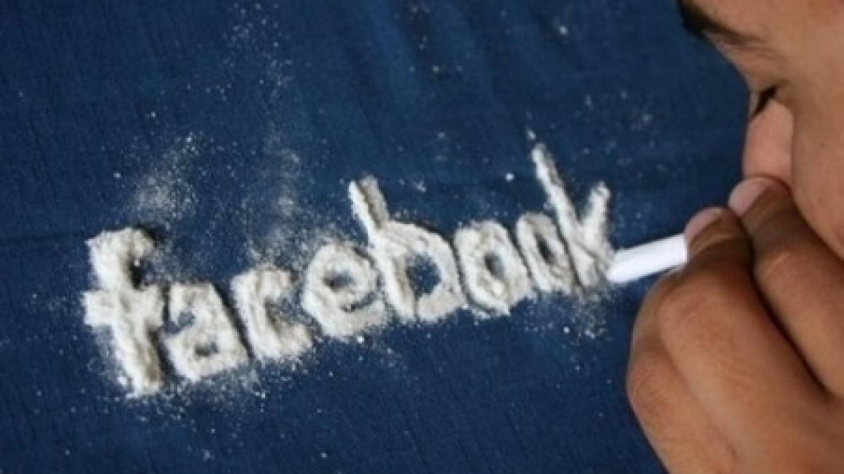 Psihologii tratează primii dependenţi de Facebook. Vezi mărturia unui pacient din Iaşi