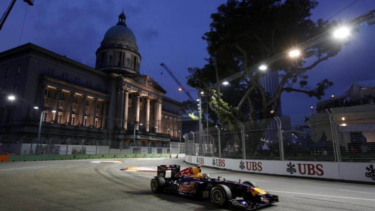 Sebastian Vettel va pleca din pole position în Singapore