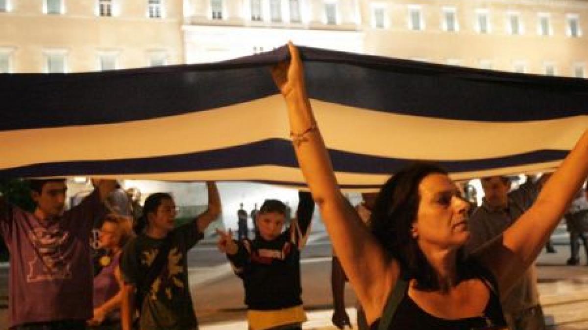 Proteste în Grecia: Un grup de studenţi a ocupat postul public de televiziune