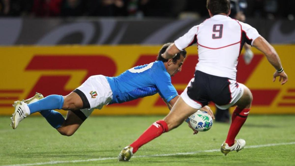 Italia a învins SUA cu 27-10 şi păstrează şanse pentru calificarea în sferturile Cupei Mondiale de rugby