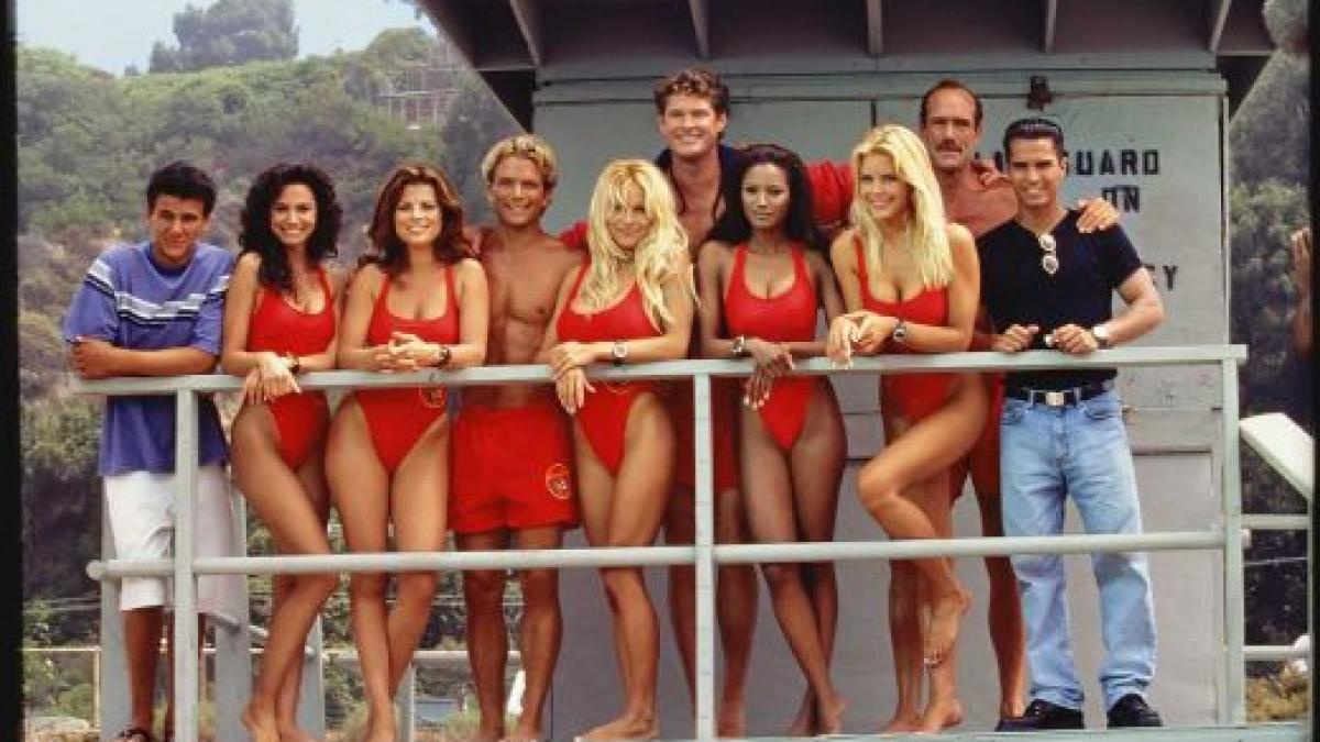 Blestemul celebrităţii. Vezi cum mai arată sex-simbolurile din &quot;Baywatch&quot; după 20 de ani