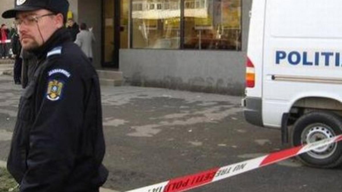 O benzinărie din Alba a fost jefuită, într-un minut, cu un pistol de jucărie