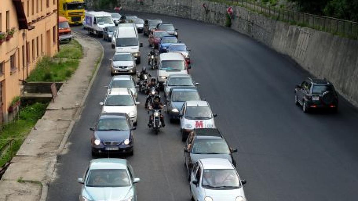 Grav accident de circulaţie în Mureş. Două persoane au murit