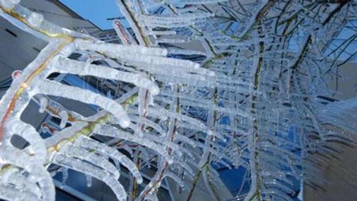 Ger la Miercurea Ciuc. Temperatura a coborât la minus 4 grade Celsius