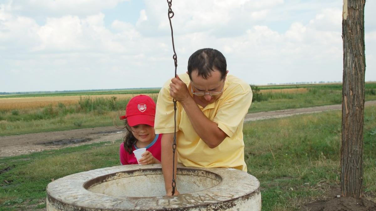 Vaslui. Seceta îndelungată a lăsat fără apă peste 1.500 de oameni