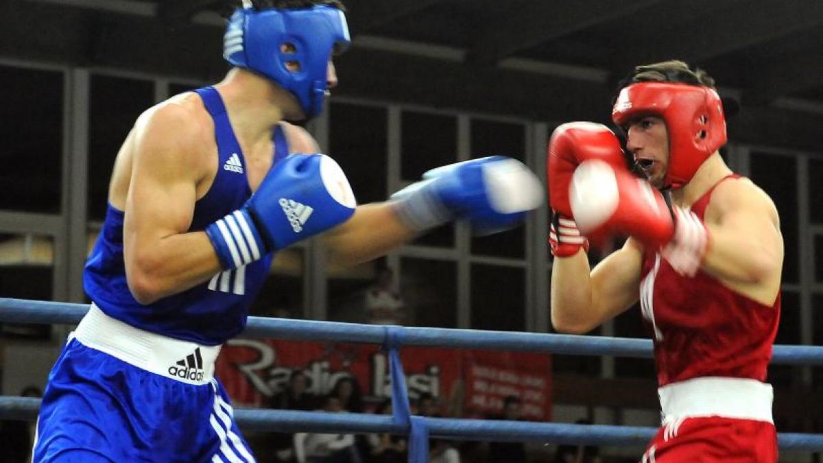 Bogdan Juratoni a pierdut prin KO în semifinalele Campionatelor Mondiale de box 