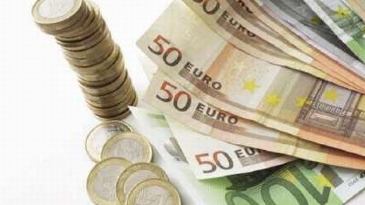 Slovacia pune euro în pericol. Parlamentul nu a aprobat consolidarea Fondului European de stabilitate financiară