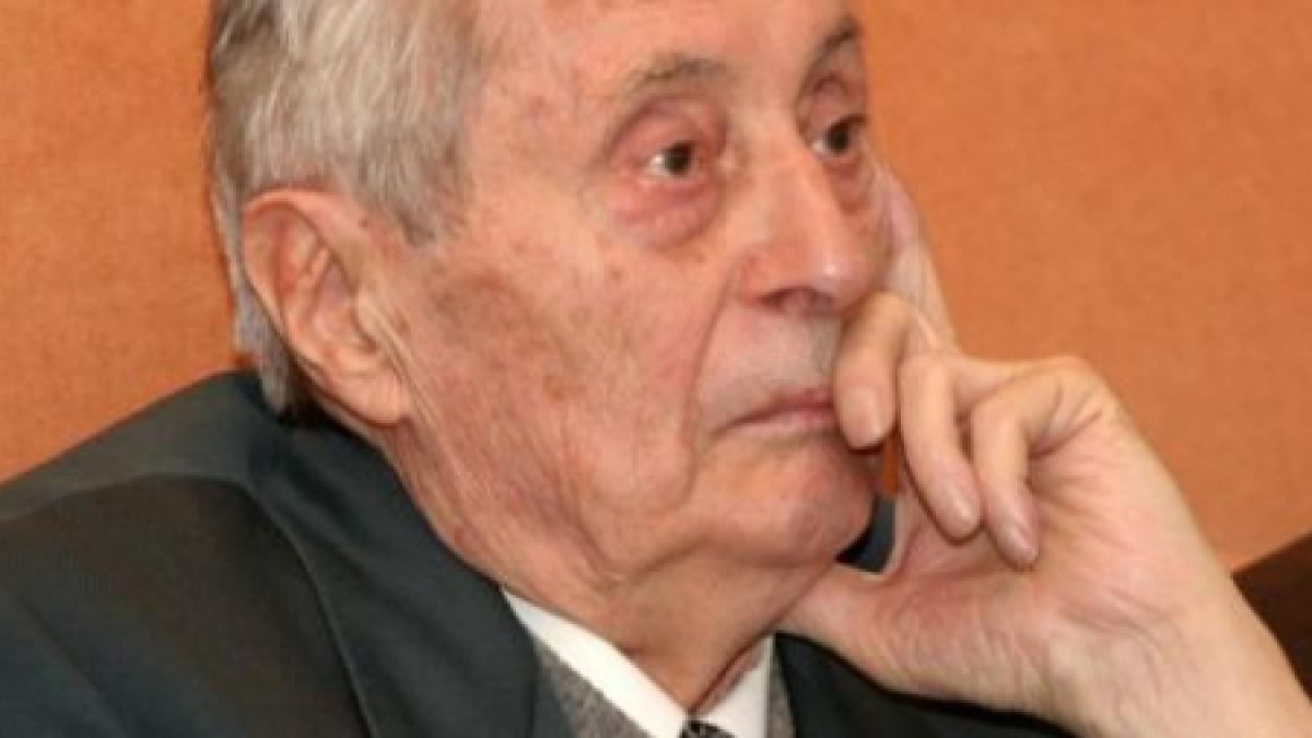 Preşedintele Băsescu l-a decorat post-mortem pe Ion Diaconescu