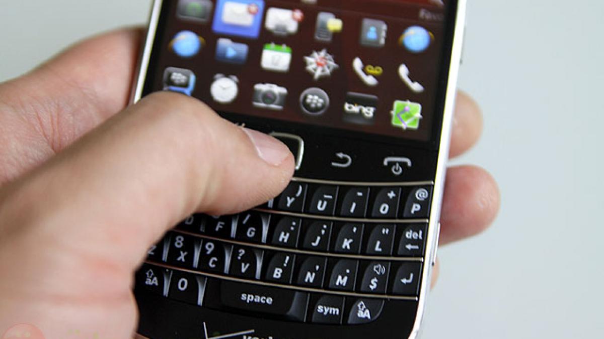 Serviciile BlackBerry restabilite &quot;în totalitate&quot; după trei zile de întrerupere