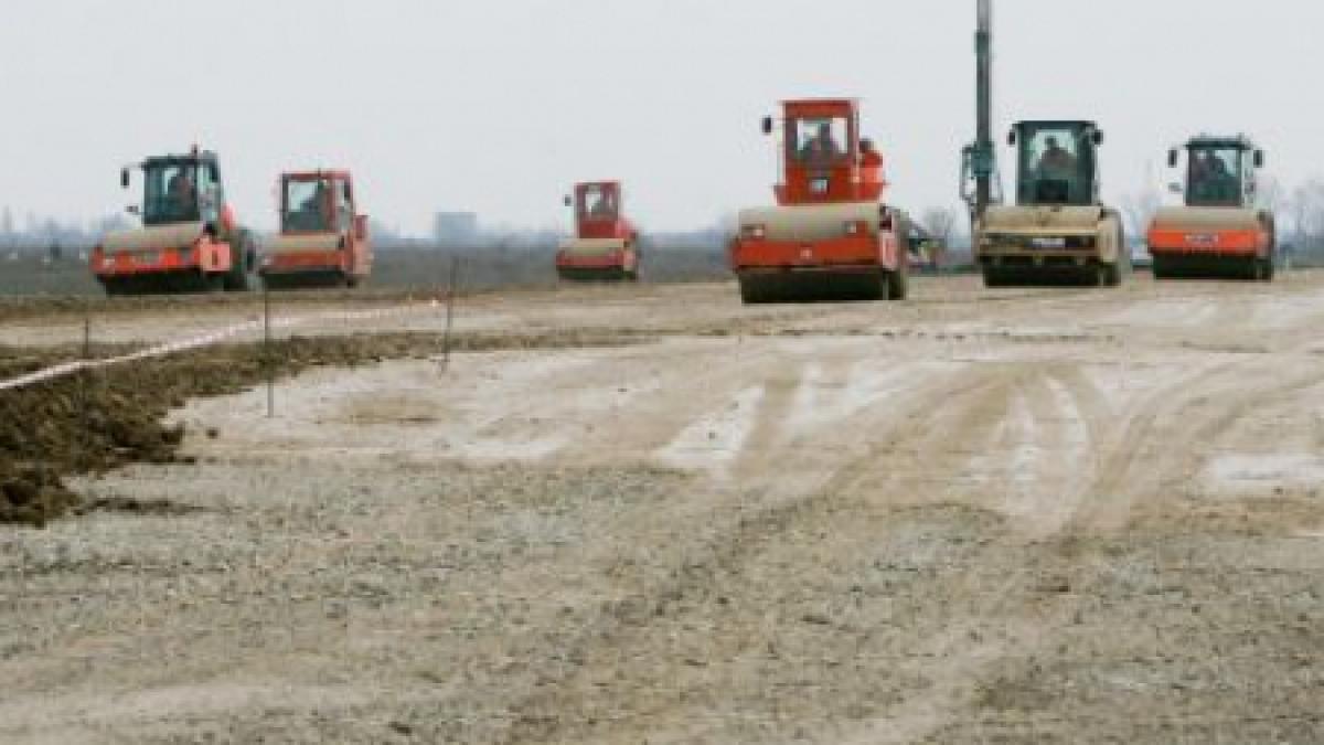 Autostrada Bucureşti-Ploieşti are finalizaţi doar 25 de kilometri, deşi trebuia să fie gata în decembrie