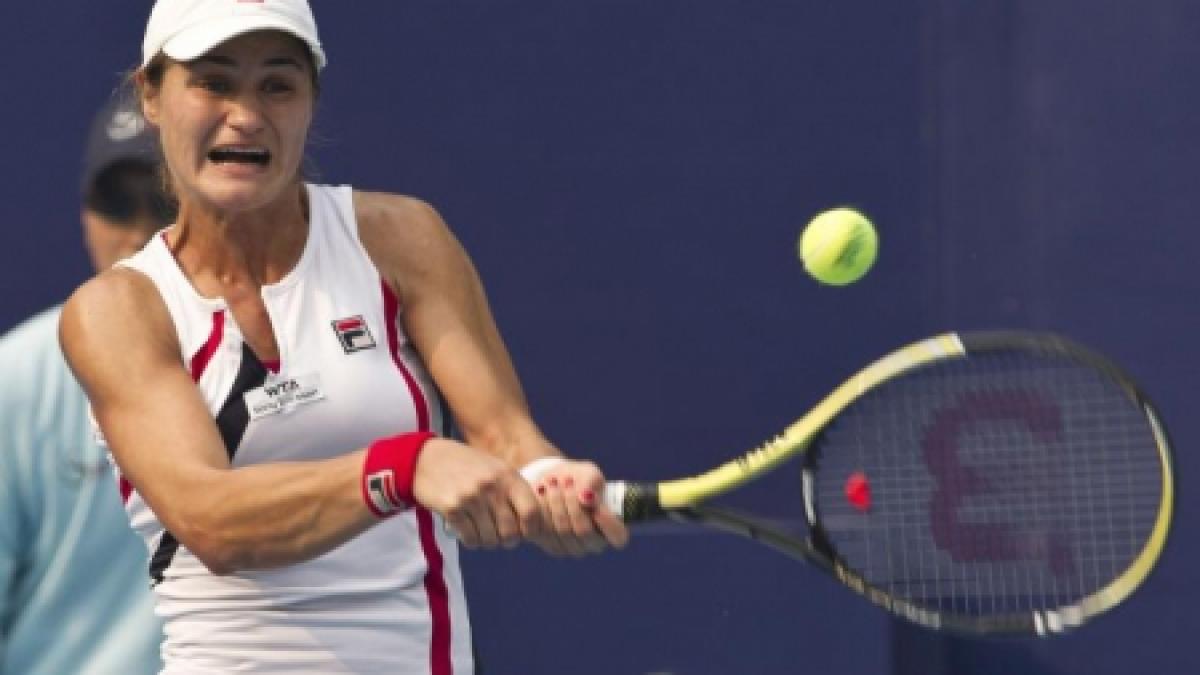 Monica Niculescu a fost învinsă de Victoria Azarenka în finala de la Luxemburg