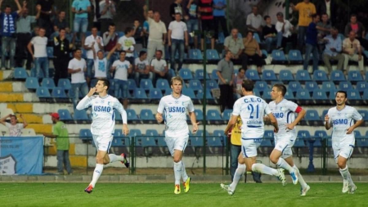 Pandurii Tg. Jiu elimină pe FC Braşov din Cupa României în urma loviturilor de departajare