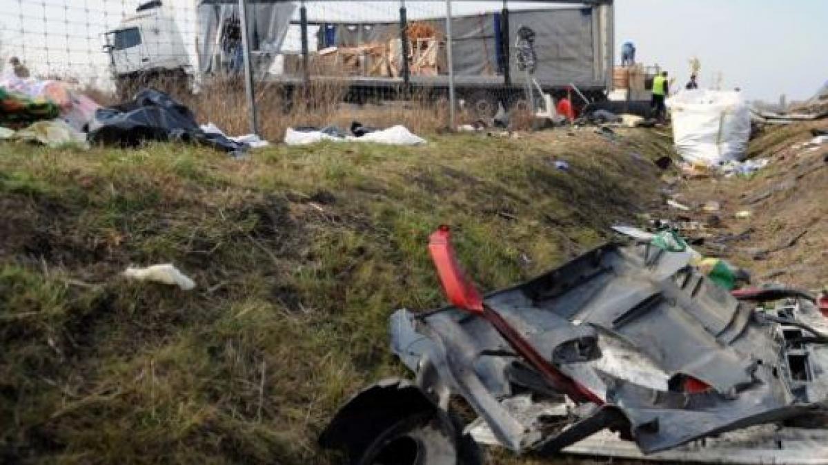 Şoferul TIR-ului implicat în accidentul din Ungaria era bolnav. Afecţiunea de care suferea provoacă somnolenţă