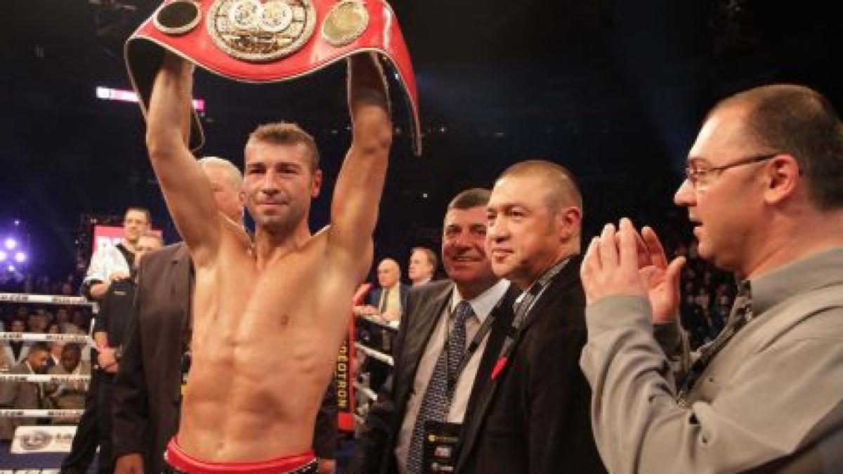 Lucian Bute a câştigat meciul cu Glen Johnson. Mister K.O. rămâne campion mondial la categoria supermijlocie