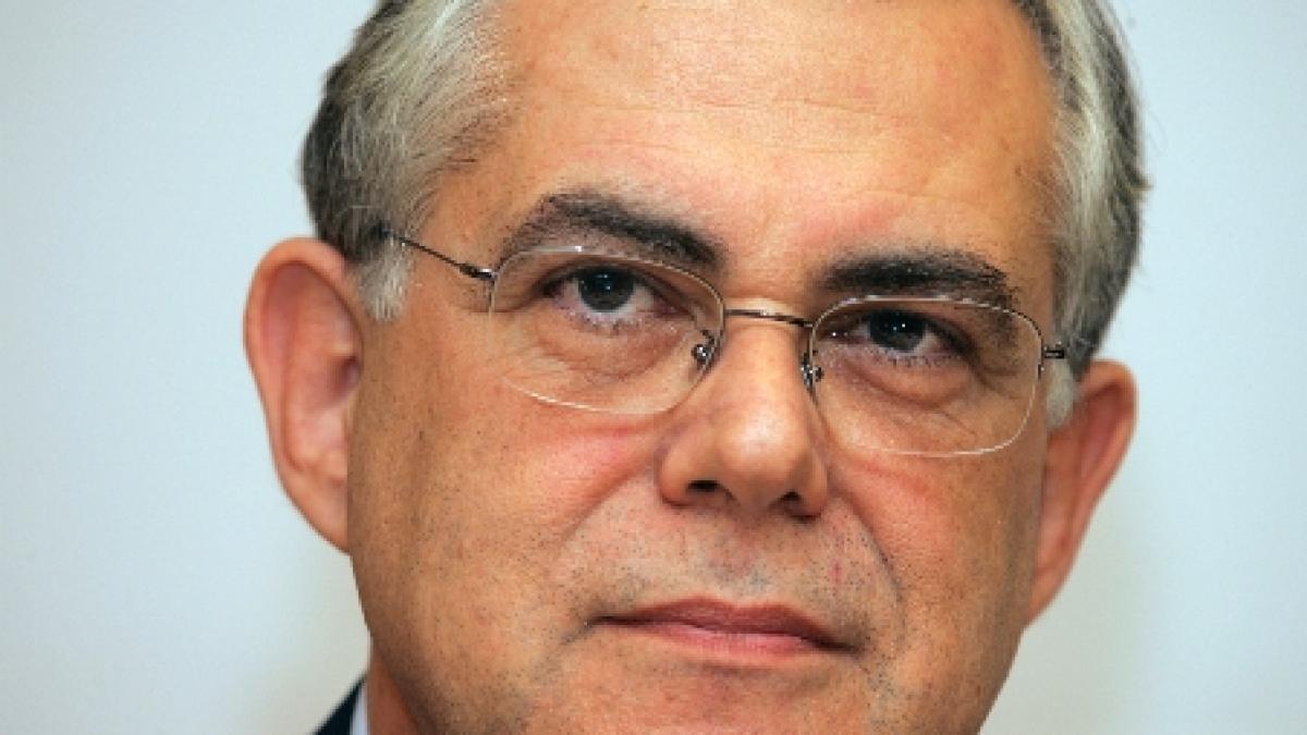 Economistul Lucas Papademos ar putea fi viitorul premier grec