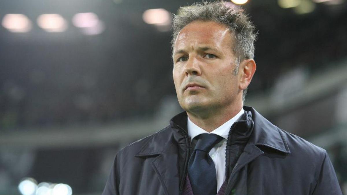 Fiorentina l-a demis pe Sinisa Mihajlovic, care a fost înlocuit de Delio Rossi