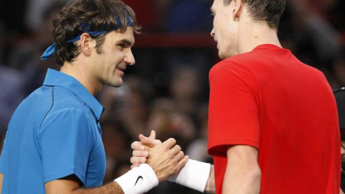 Roger Federer şi Jo-Wilfried Tsonga vor juca finala Mastersului de la Paris