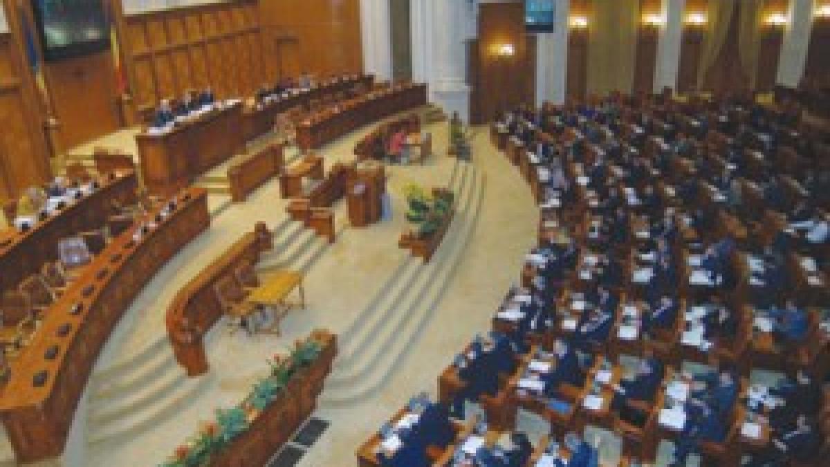 Este oficial: Proiectul legislativ pentru majorarea pragului de detinere la SIF-uri apare pe ordinea de zi a plenului Camerei Deputatilor din 21-22 noiembrie