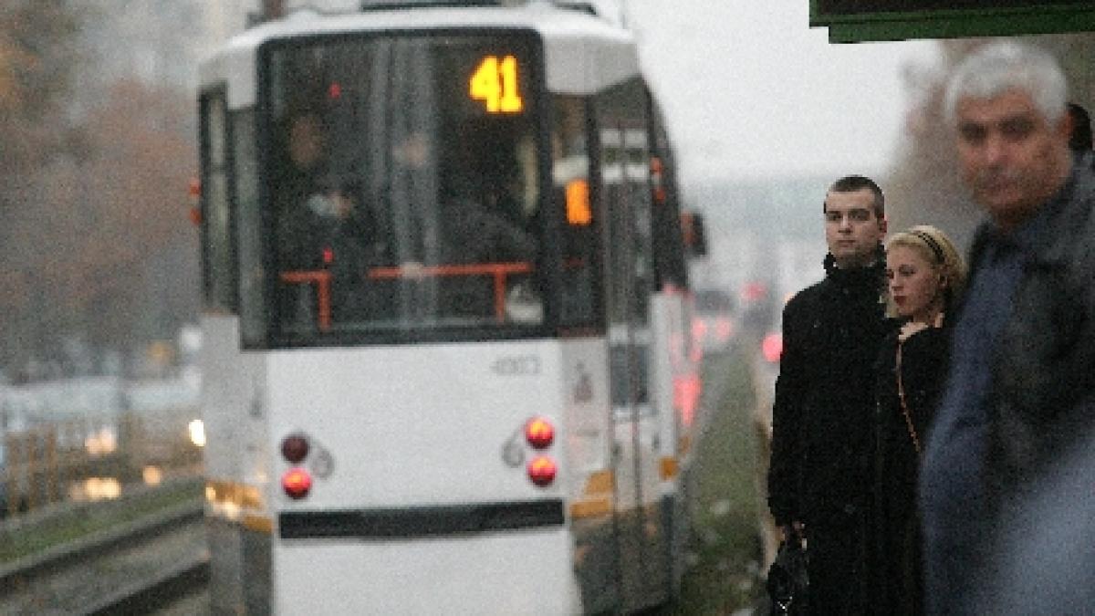 Tramvaiele liniei 41 nu opresc sâmbătă în staţia din zona pasajului pietonal Turda