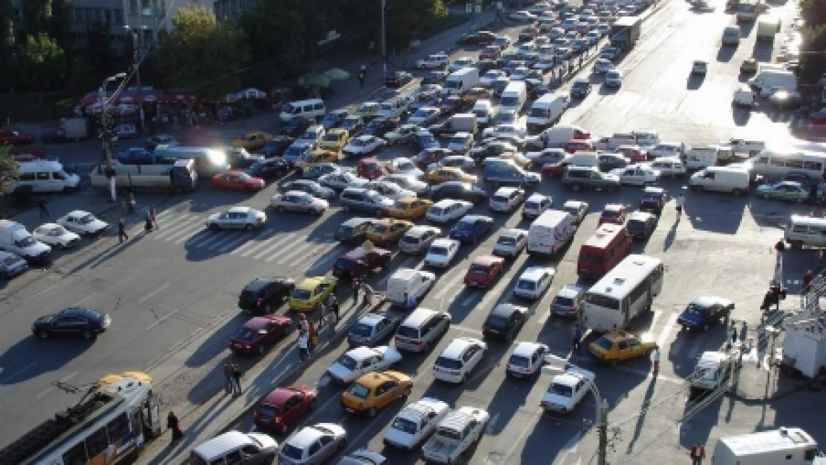 Comisia Europeană reduce poluarea sonoră în trafic. Care va fi limita admisă?