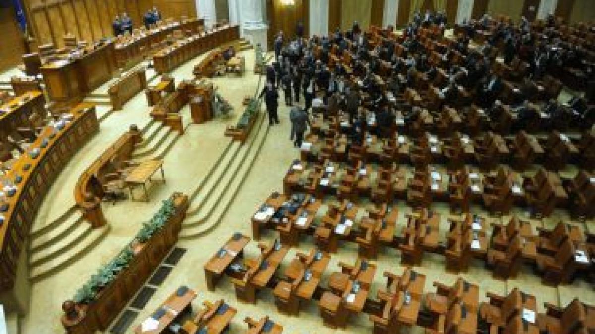 30 noiembrie, zi liberă? Deputaţii vor decide dacă vom sta sau nu acasă de Sfântul Andrei