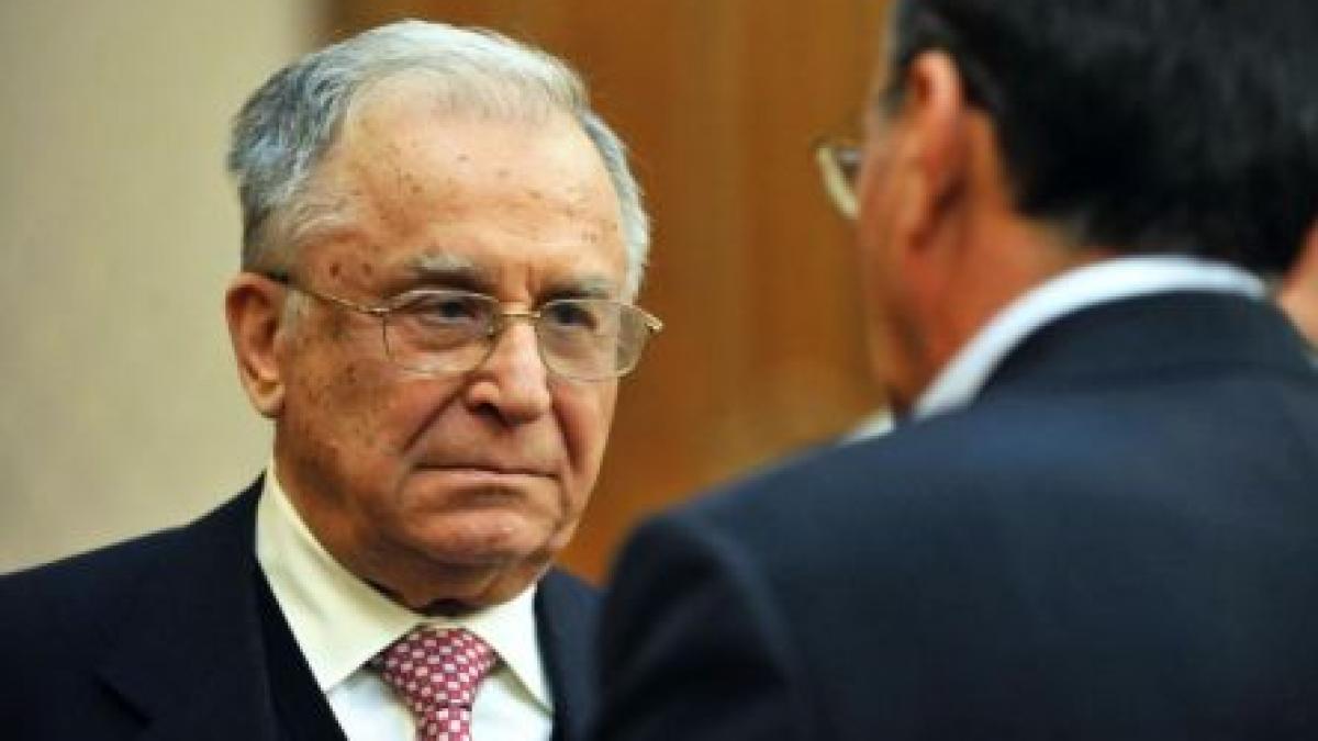 Iliescu: Geoană şi-a tăiat singur craca de sub picioare. E un perdant politic