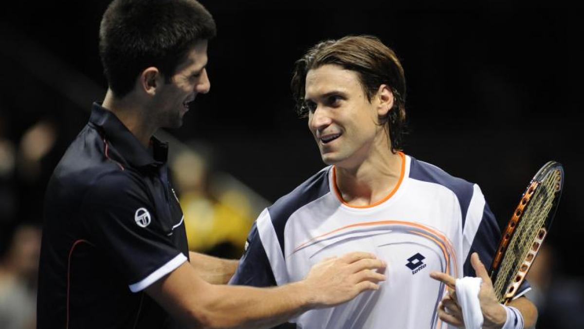 David Ferrer l-a învins pe Novak Djokovic şi s-a calificat în semifinalele Turneului Campionilor