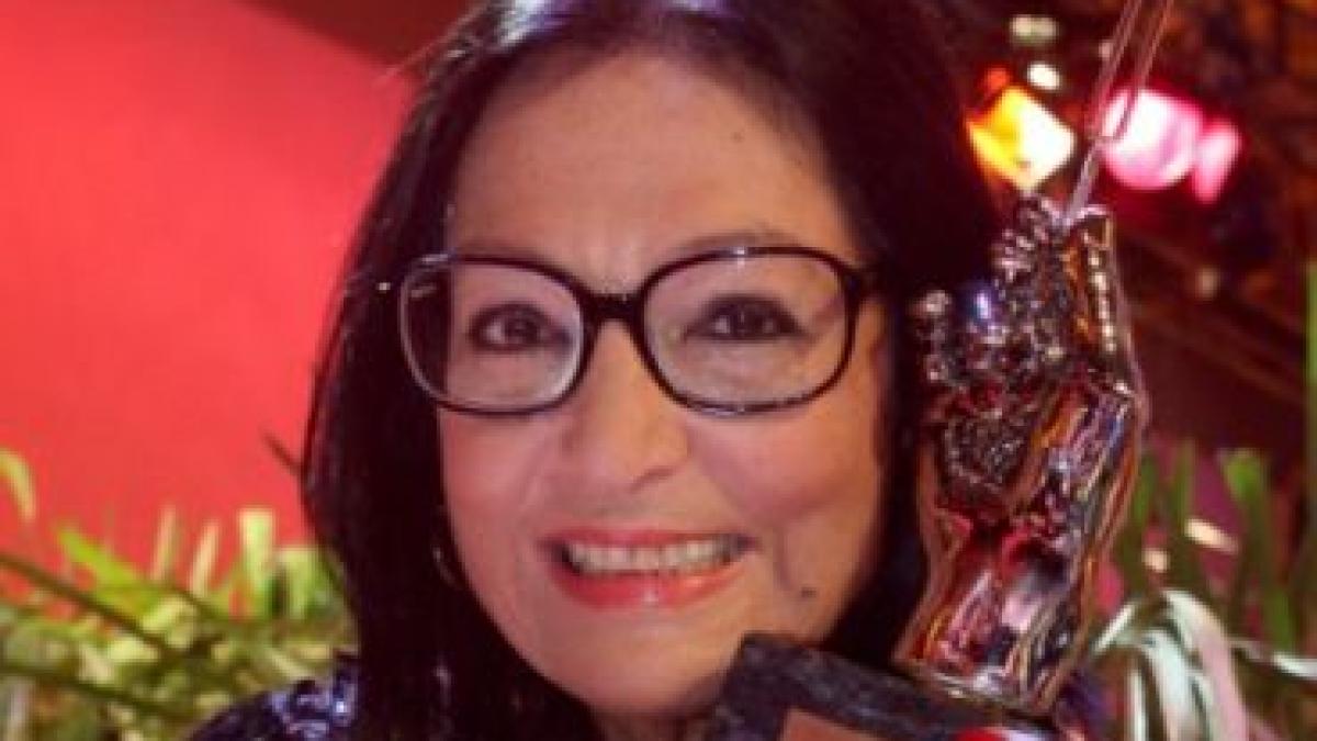 Nana Mouskouri cântă la Bucureşti pentru prima dată în cariera sa