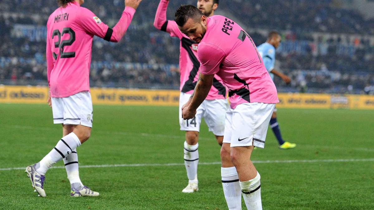 Serie A: Juventus revine pe primul loc, după ce câştigă la Roma în faţa lui Lazio